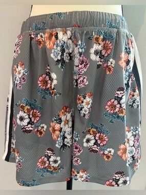 NWT! Free People Mesh Floral Shorts!!